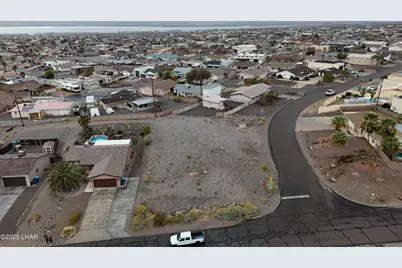 601 Desert View Dr, Lake Havasu City, AZ 86404 - Photo 7