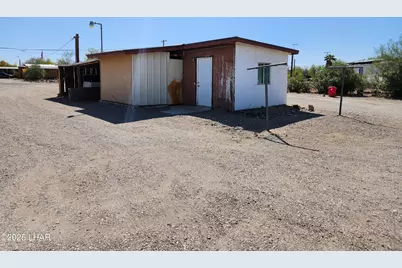 730 N Tesota Ln, Quartzsite, AZ 85346 - Photo 9