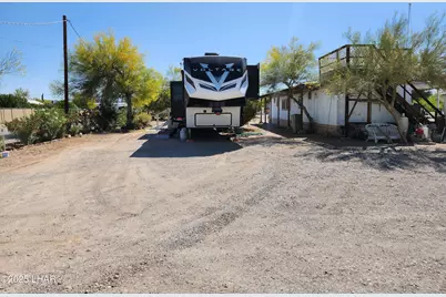 730 N Tesota Ln, Quartzsite, AZ 85346 - Photo 13