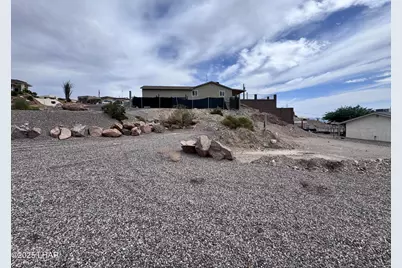 3861 Texoma Dr, Lake Havasu City, AZ 86404 - Photo 3