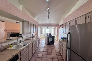 3861 Texoma Dr, Lake Havasu City, AZ 86404 - Photo 15