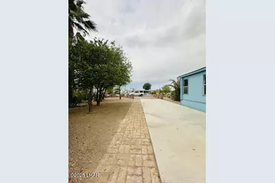 27835 Norris Ave, Bouse, AZ 85325 - Photo 3