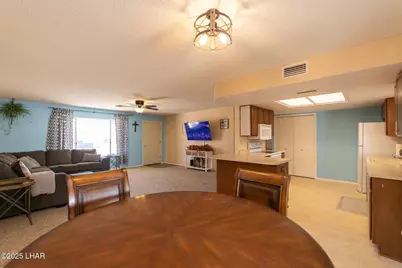 2897 Castaway Dr, Lake Havasu City, AZ 86406 - Photo 11