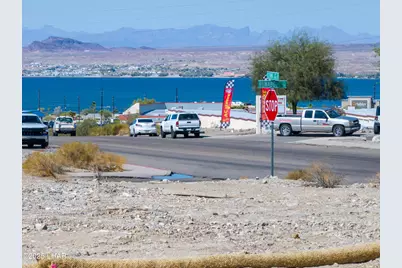 2050 N Kiowa Blvd, Lake Havasu City, AZ 86403 - Photo 7