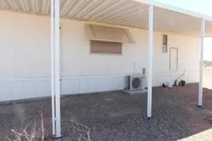 43714 E Hannah Ln, Bouse, AZ 85325 - Photo 47