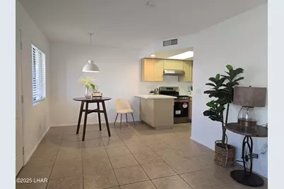 1989 Mesquite Ave #17, Lake Havasu City, AZ 86403 - Photo 3