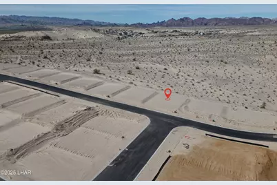 1565 E North View Dr, Lake Havasu City, AZ 86404 - Photo 5