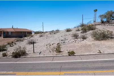 1250 Avalon Ave, Lake Havasu City, AZ 86404 - Photo 3