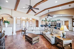 6010 Circula De Hacienda, Lake Havasu City, AZ 86406 - Photo 7