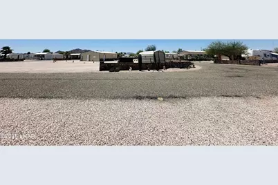 311 N Moon Mountain Ave #56, Quartzsite, AZ 85346 - Photo 19