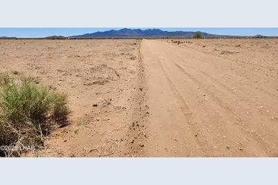 5982 N Patrick Dr, Kingman, AZ 86401 - Photo 5