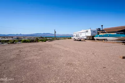 3694 Garnet Cir, Lake Havasu City, AZ 86404 - Photo 13