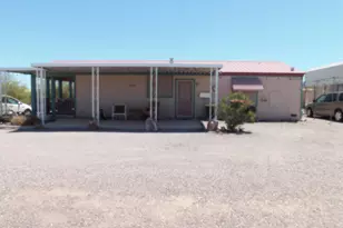 280 N Emelia Ave, Quartzsite, AZ 85346 - Photo 5