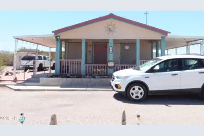 280 N Emelia Ave, Quartzsite, AZ 85346 - Photo 1