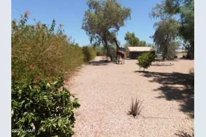 206 W Crystal Ln, Quartzsite, AZ 85346 - Photo 49