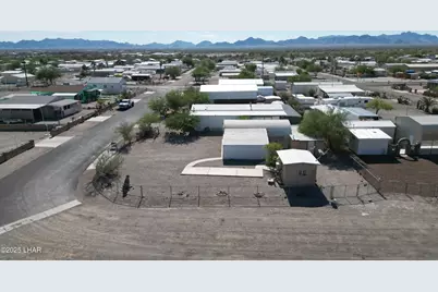 775 W Comanche Dr, Quartzsite, AZ 85346 - Photo 27