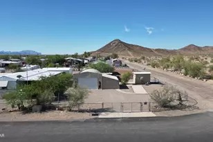 775 W Comanche Dr, Quartzsite, AZ 85346 - Photo 1