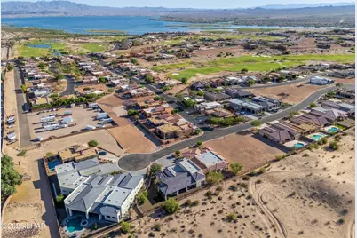 1984 E Troon Dr, Lake Havasu City, AZ 86404 - Photo 9