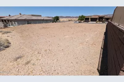 3727 N Masters Ct, Lake Havasu City, AZ 86404 - Photo 5