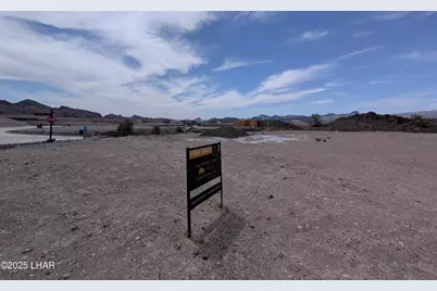 2438 Riviera Ridge Ct W, Lake Havasu City, AZ 86406 - Photo 1