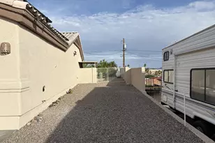 3808 Whaler Dr, Lake Havasu City, AZ 86406 - Photo 3