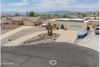 815 Rolling Hills Plz N, Lake Havasu City, AZ 86406 - Photo 5
