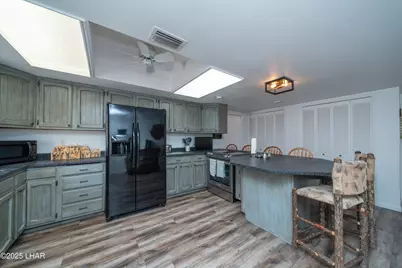 815 Rolling Hills Plz N, Lake Havasu City, AZ 86406 - Photo 17