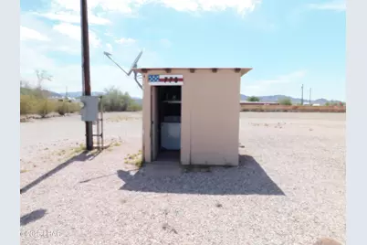 770 N Chase Ave, Quartzsite, AZ 85346 - Photo 9