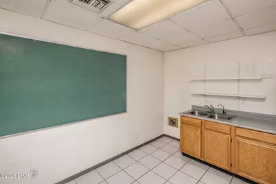 951 N Lake Havasu Ave, Lake Havasu City, AZ 86403 - Photo 37