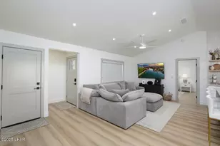 3645 Parkview Dr, Lake Havasu City, AZ 86406 - Photo 3