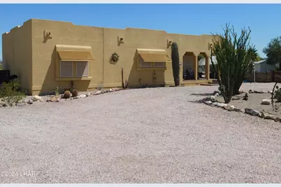 1435 N Moon Mountain Ave, Quartzsite, AZ 85346 - Photo 3