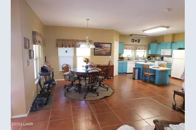 1435 N Moon Mountain Ave, Quartzsite, AZ 85346 - Photo 9