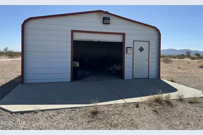 33909 Largo Ln, Salome, AZ 85348 - Photo 25