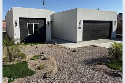 2211 Sandwood Dr, Lake Havasu City, AZ 86403 - Photo 1