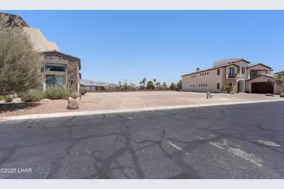 791 Malibu Cir, Lake Havasu City, AZ 86406 - Photo 3