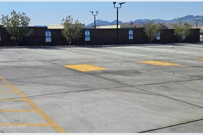 2368 Marina Way, Lake Havasu City, AZ 86406 - Photo 15