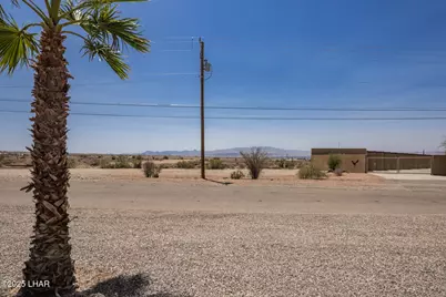 1905 Victoria Farms Rd. #82, Lake Havasu City, AZ 86404 - Photo 45