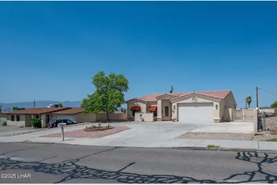 273 Acoma Blvd N, Lake Havasu City, AZ 86403 - Photo 7