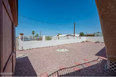273 Acoma Blvd N, Lake Havasu City, AZ 86403 - Photo 59