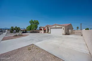273 Acoma Blvd N, Lake Havasu City, AZ 86403 - Photo 9