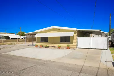 236 N Moonlight Dr, Parker, AZ 85344 - Photo 3