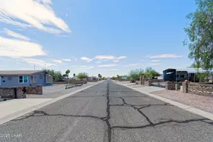 49605 Felspar Ave, Quartzsite, AZ 85346 - Photo 35