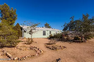 3338 W Malibu Rd, Golden Valley, AZ 86413 - Photo 13