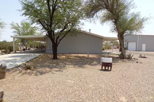 44112 Ocotillo St, Bouse, AZ 85325 - Photo 13