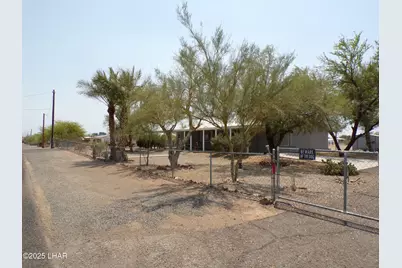 44112 Ocotillo St, Bouse, AZ 85325 - Photo 3