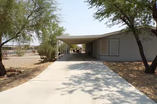 44112 Ocotillo St, Bouse, AZ 85325 - Photo 11