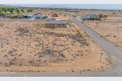 Tbd Rustlers Dr, Kingman, AZ 86401 - Photo 1