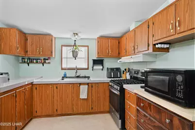 11989 Howard Rd, Yucca, AZ 86438 - Photo 9