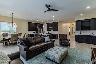 1631 E Laurel Dr, Lake Havasu City, AZ 86404 - Photo 15