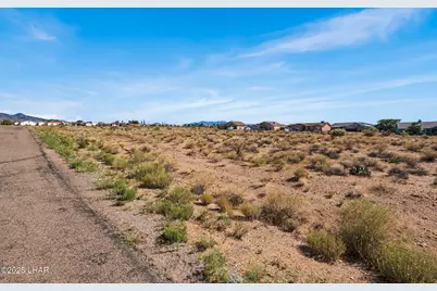 6915 Rio Verde Dr E, Kingman, AZ 86401 - Photo 3